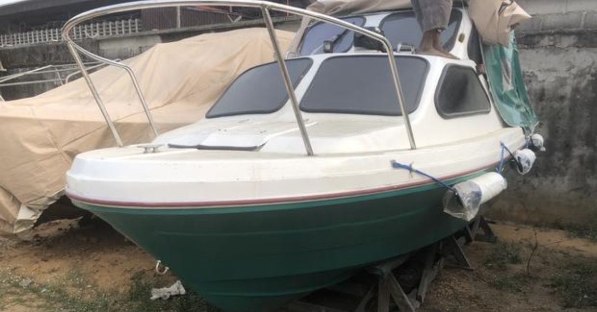Contact 08102631129–Brand new luxury £xecutive passport 19 boat photo 2