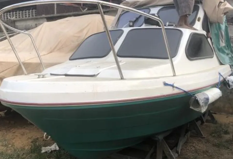Contact 08102631129–Brand new luxury £xecutive passport 19 boat photo 2