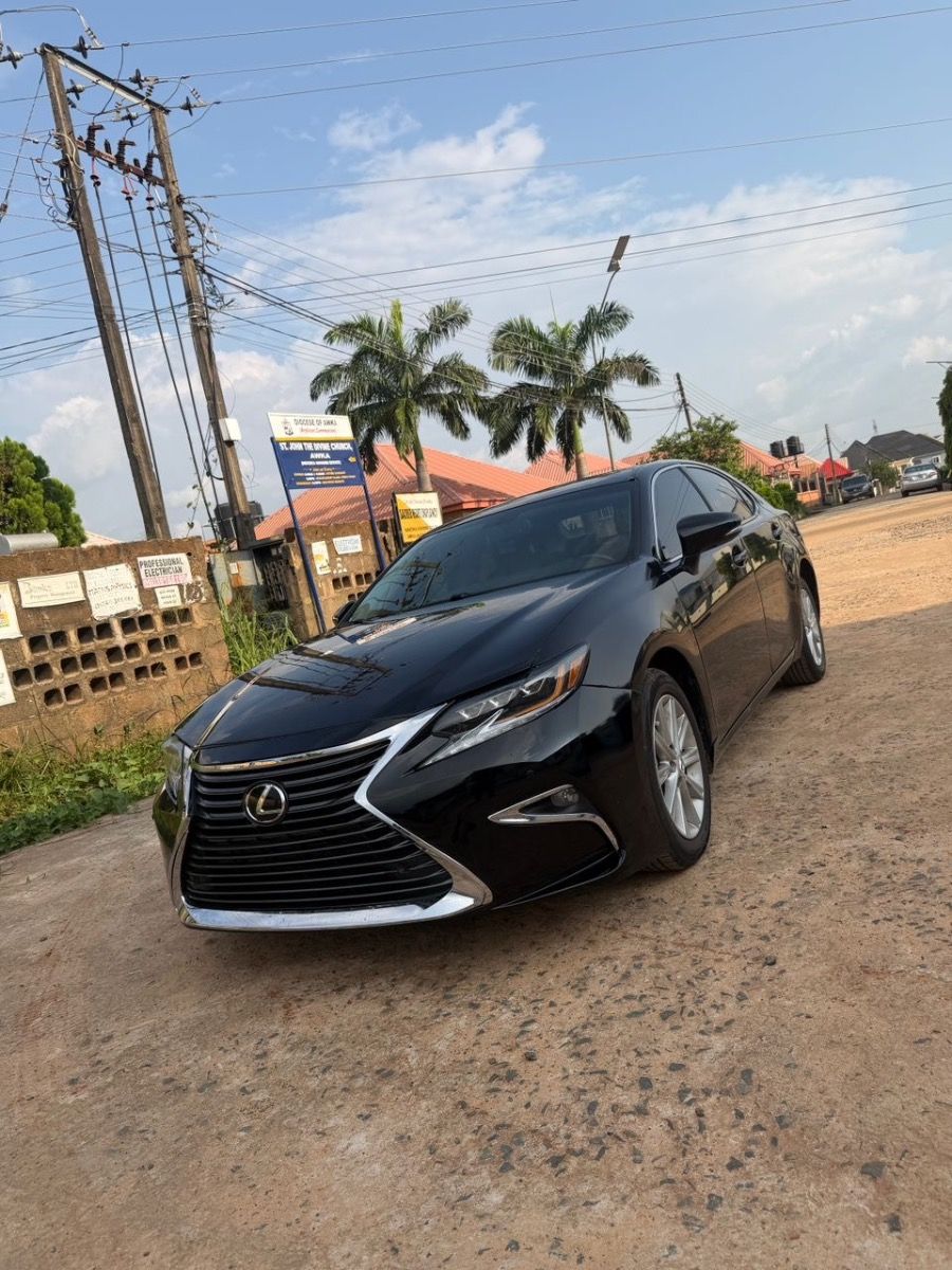 Lexus ES350